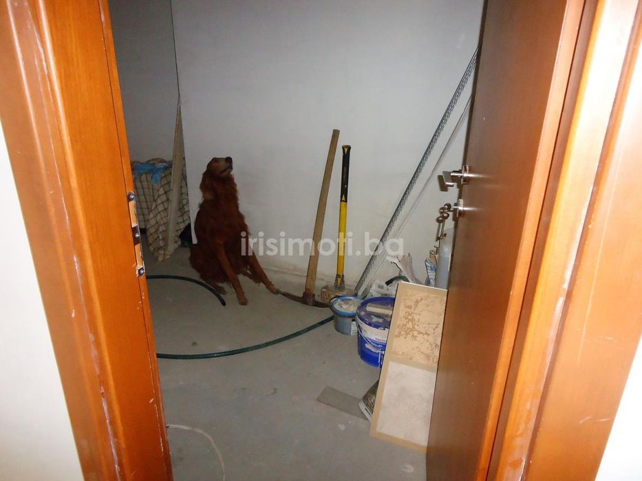 Продава се Магазин в София, Кръстова вада - 81 кв.м за 2552 €/кв.м - Снимка #3