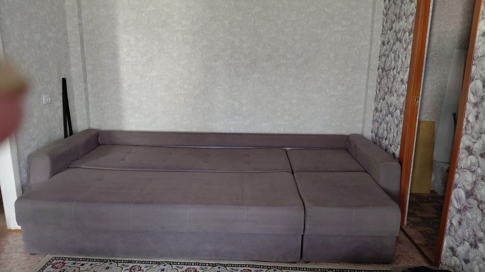 Продам диван район вокзала