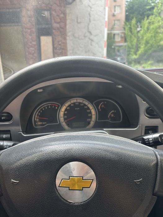 Продам Daewoo Nexia 2