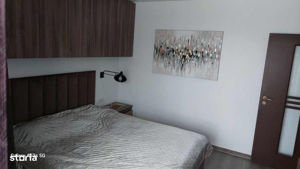 Apartament 2 camere de închiriat, cu2 balcoane
