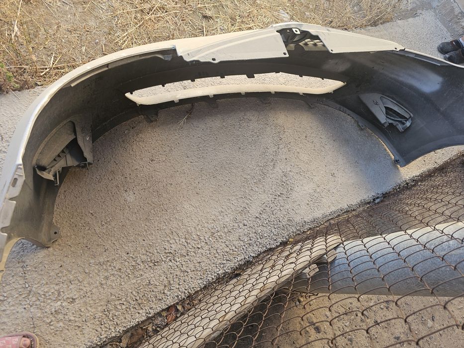 Бампер сиена 2006