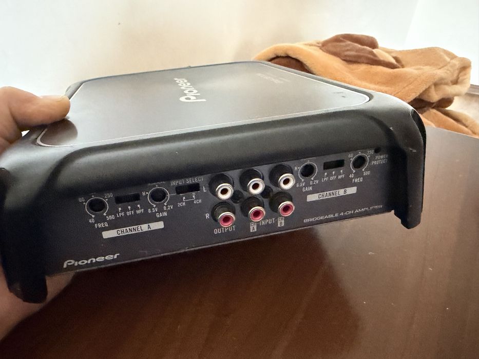 Усилитель Pioneer цифровой