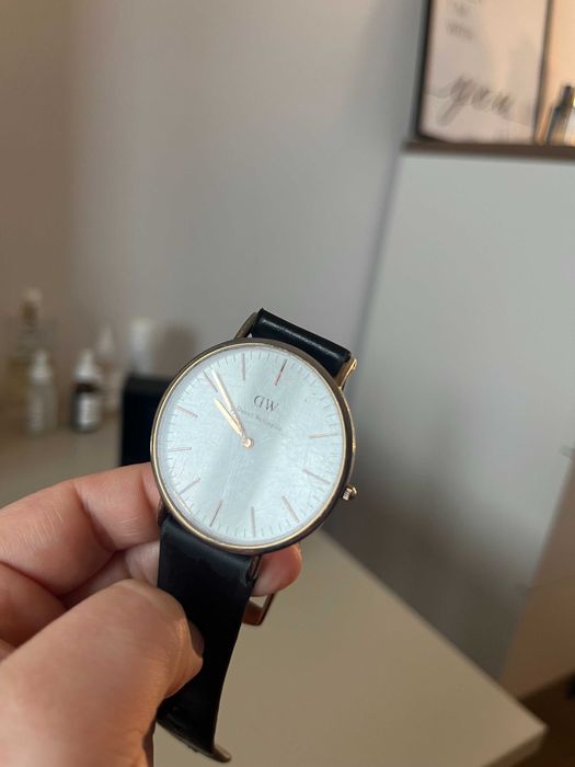 Дамски часовник Daniel Wellington DW00100036 Classic – 36mm НЕРАБОТЕЩ