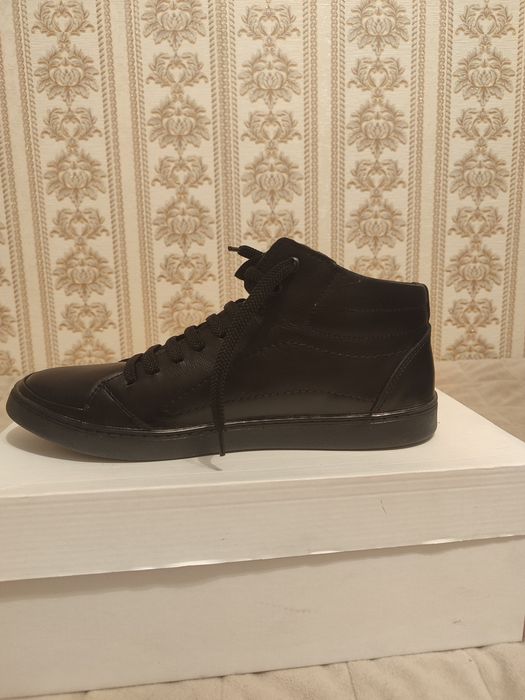 Полуботинки весенние