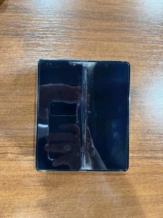 Смартфон Samsung Galaxy Z Fold5 бежевый
