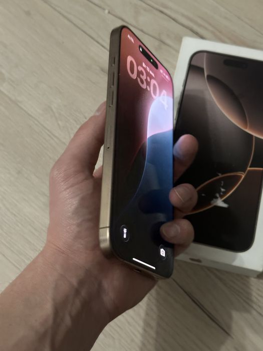 Iphone 16 про макс 99%