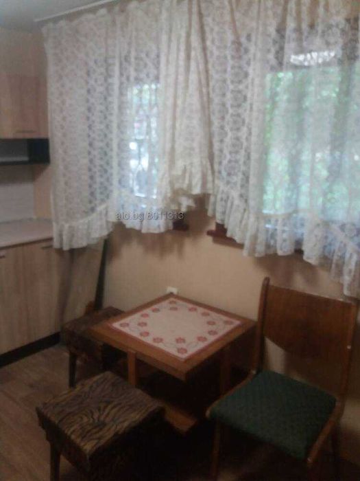 Дава се под наем Едностаен апартамент в Велико Търново, Бузлуджа - 25 кв.м за 204 € - Снимка #4