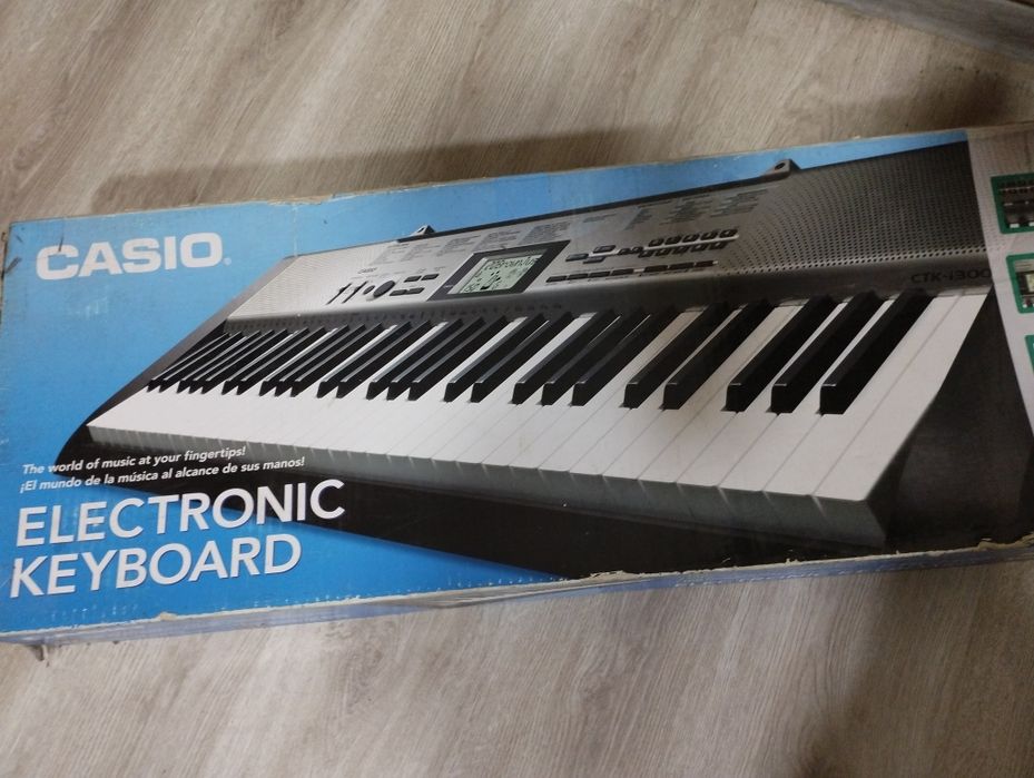 CTK 1300 Casio edial