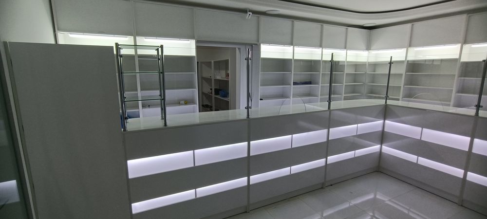 Мебель на заказ для аптек