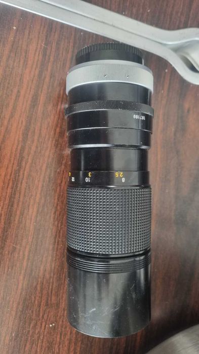 Obiectiv Canon Zoom 5.6