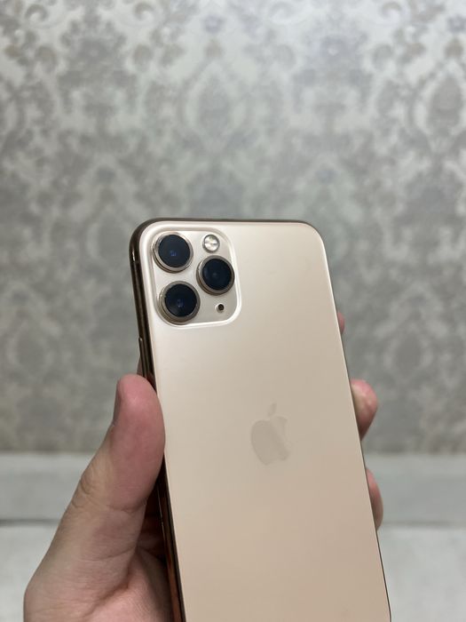 Айфон 11 про! В хорошем состоянии