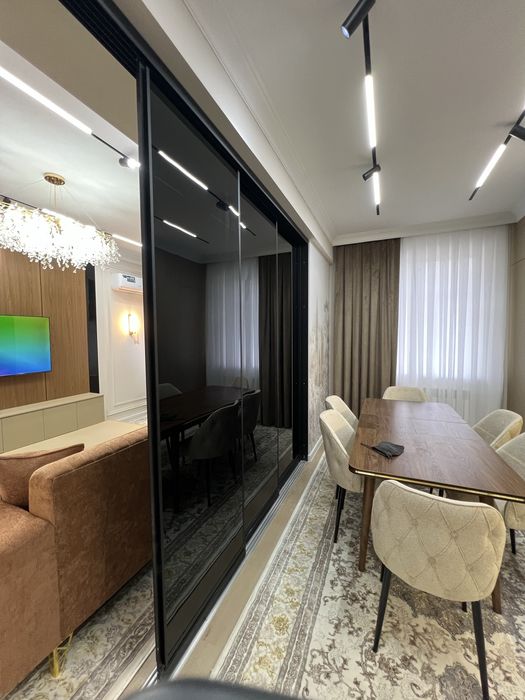 Урганч шахарда квартира ва ховли жойлар сотилади