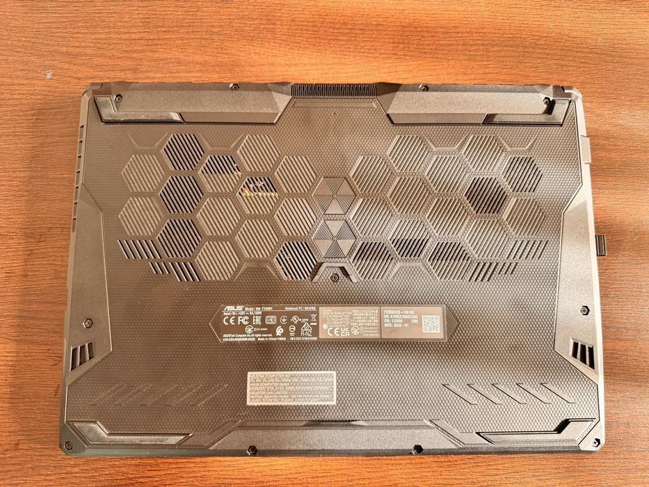 Laptop gaming ASUS TUF FX506H