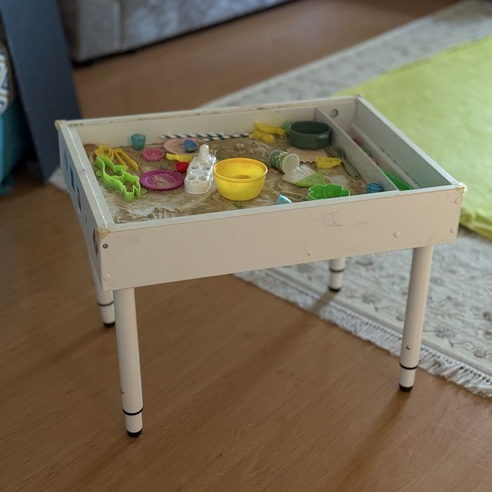 Детский столик my play room