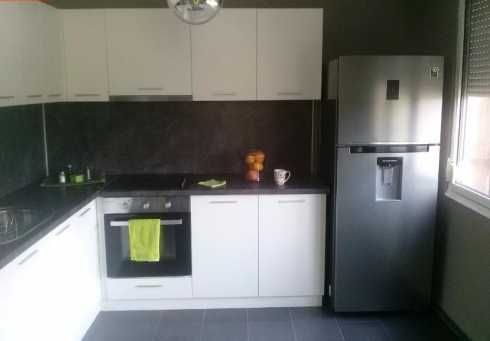 Дава се под наем Четиристаен апартамент в Пловдив, Беломорски - 120 кв.м за 382.5 € - Снимка #1