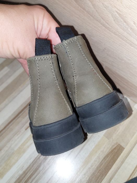 Боти HM номер 20-21 и ботуши 23 номер