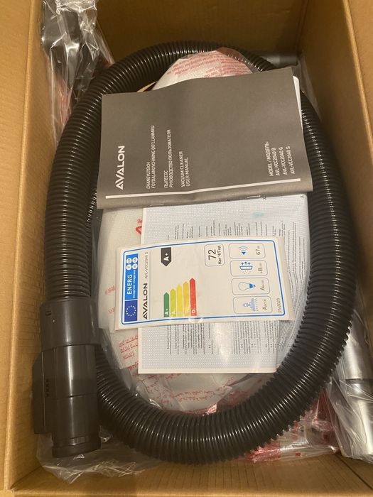 Пылесос продам новый