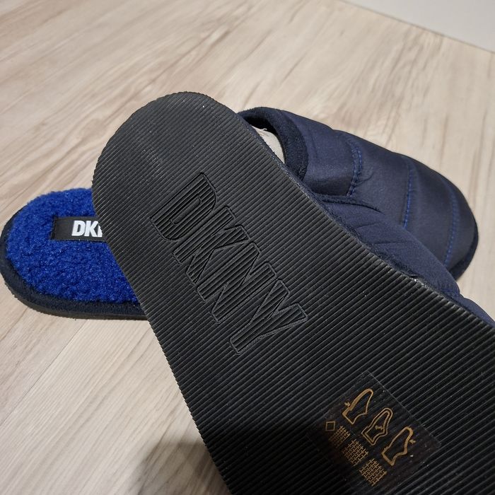 Домашни чехли/пантофи DKNY