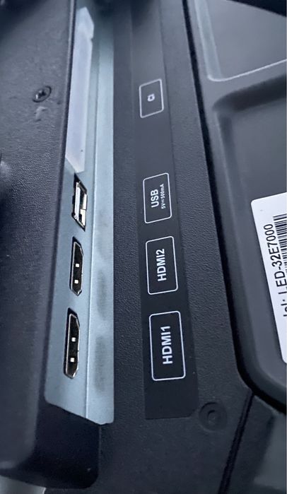 Продам телевизор Yasin