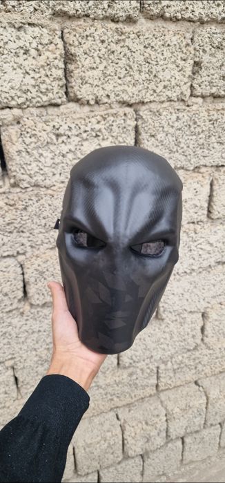 карбоновая маска на заказ