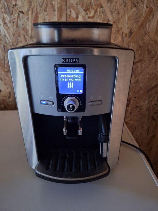 Expressor cafea  stare foarte bună de funcționare