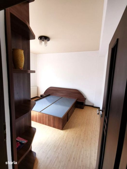 Apartament cu 2 camere + garaj si boxa, Floresti, strada Stejarului