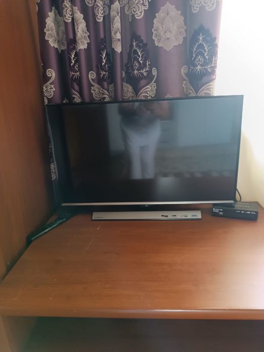 Телевизор.                             .