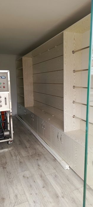 Magazin polka sotiladi