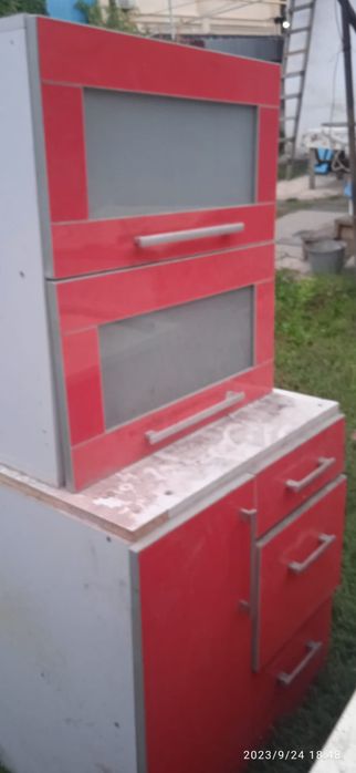 Кухонный гарнитур