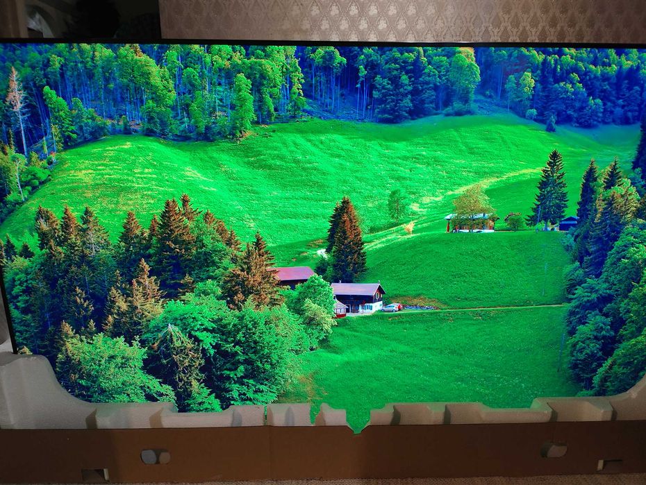 Тв Samsung 4k, 208см/82", март 2021