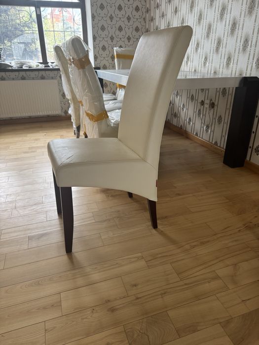 Стол гостинный + стулья дерево