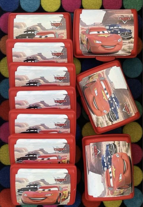 8 cutii Cars Fulgerul Mcqueen