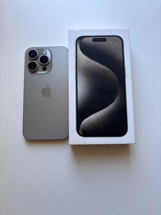 iPhone 15 pro 256гб
