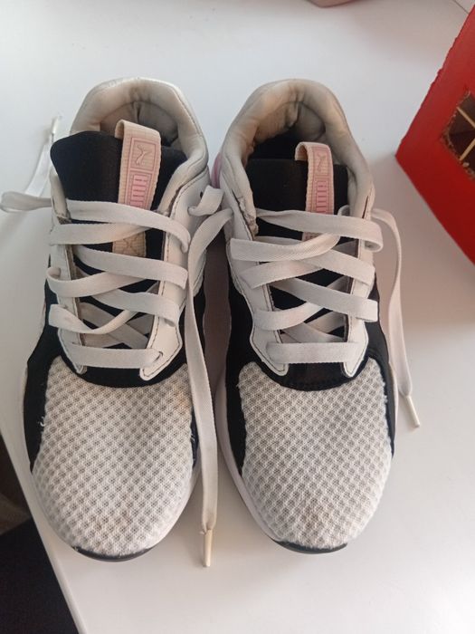 Продам кроссы Puma