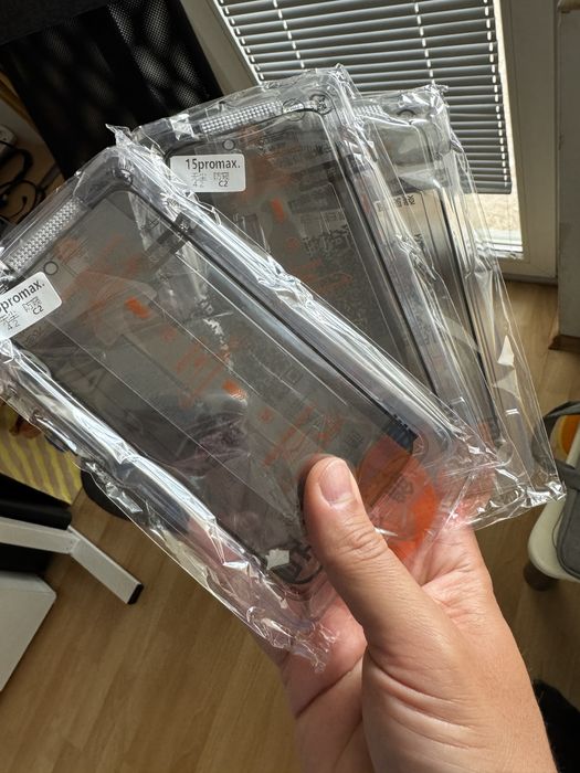 Privacy протектори за iPhone 15 Pro Max