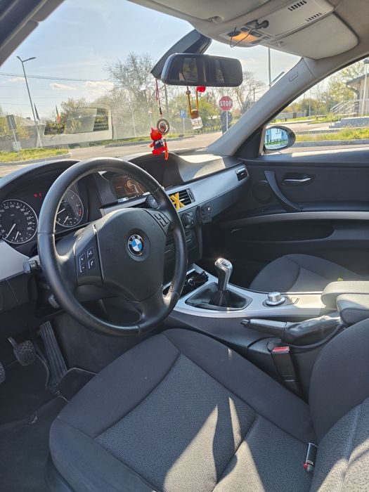 BMW seria 320i e91