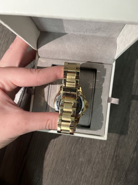 Часовник Michael Kors