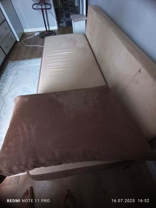 Диван продам срочно