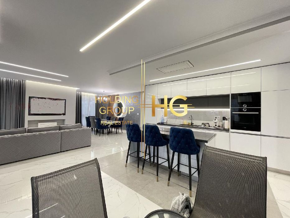 Продава се Четиристаен апартамент в Варна, м-т Евксиноград - 218 кв.м за 2519 €/кв.м - Снимка #3