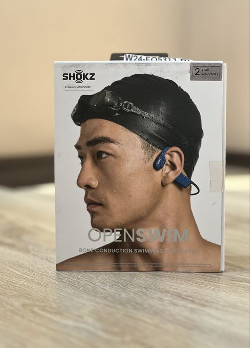MP3 player Shokz open swim