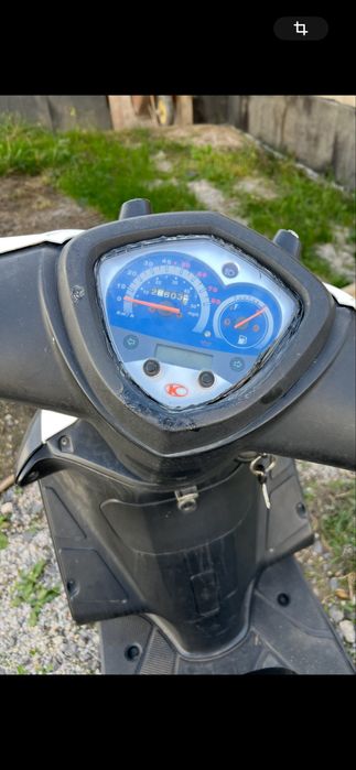 De vanzare scutere aduse din italia accept si variante .