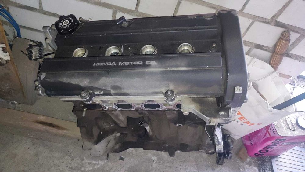 Двигатель на Honda марка B20B