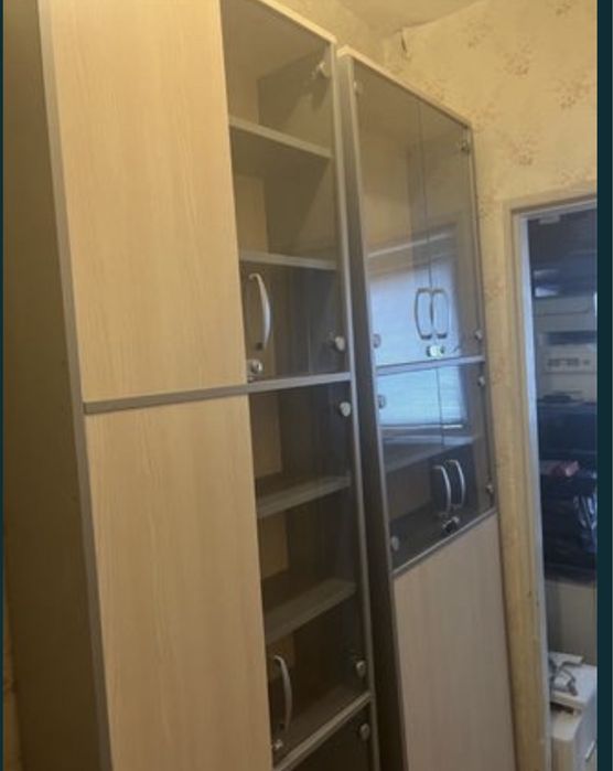 Стъклена витрина