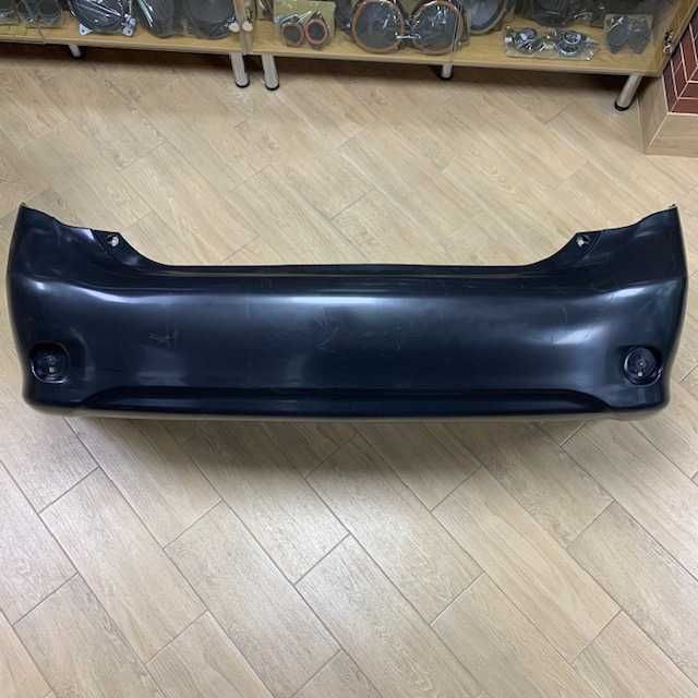 Бампер, крыло, крепление на Toyota Corolla