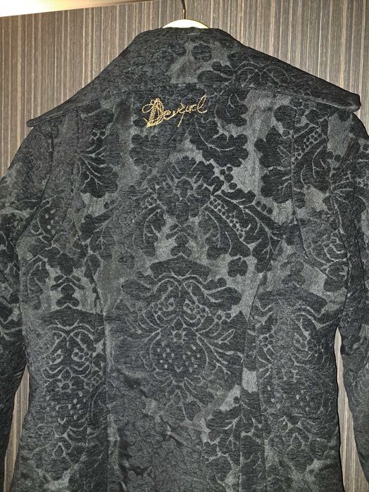 Palton Desigual măsura 38