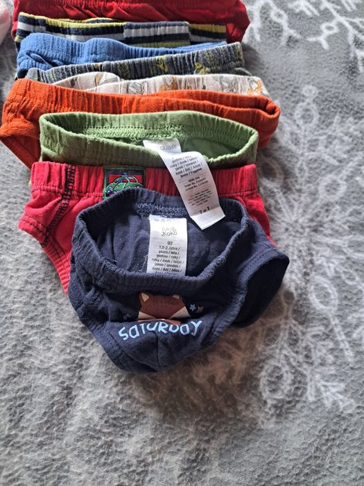 Детски боксерки+тр.гащи и бодита