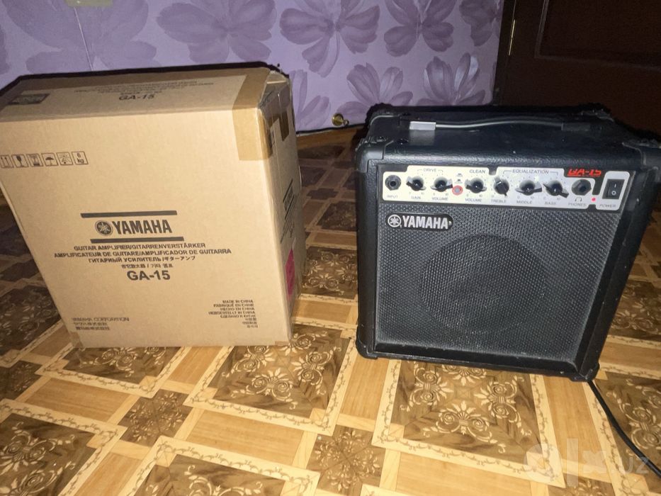 Комбоуселитель для электрогитар Yamaha GA-15