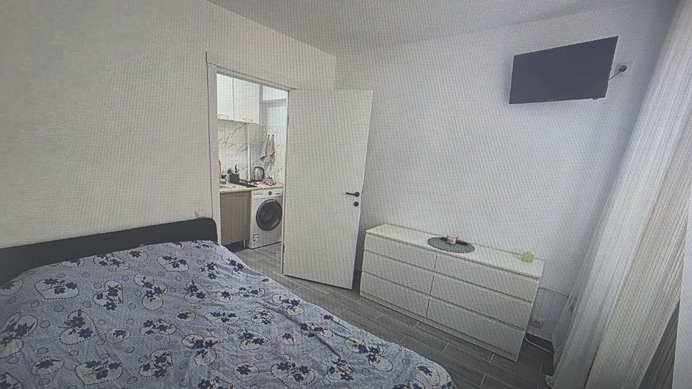 Vand apartament 2 camere