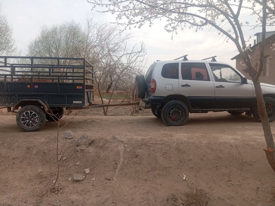 Нива Шевроле сотилади метан газ.2007йил.тиркамаси 2020йил.