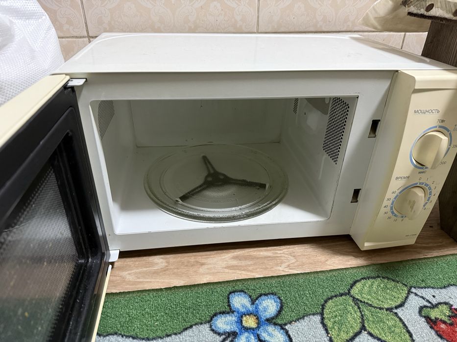 Микроволновая печь